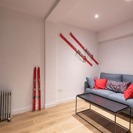 Beautifully Renovated 4 Bedroom Apt + Kid'S Room Σιέρρα Νεβάδα Εξωτερικό φωτογραφία