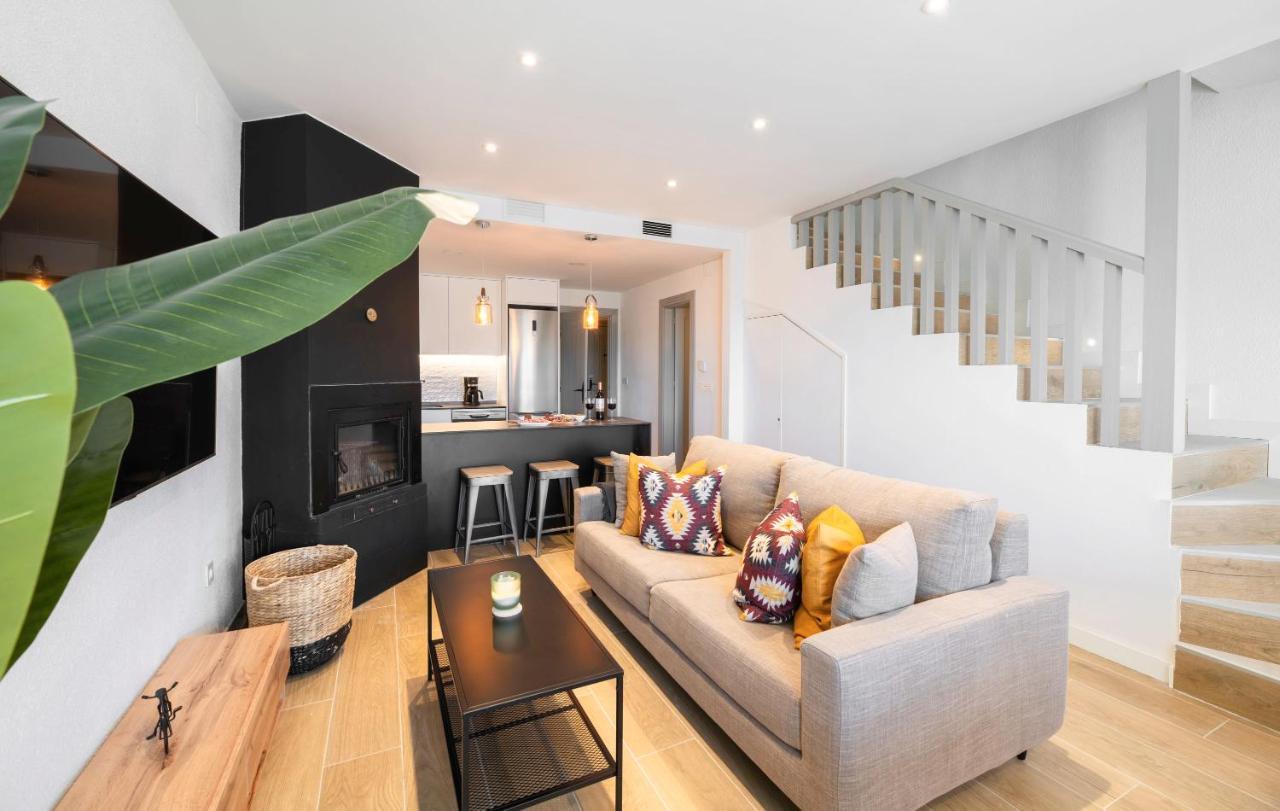 Beautifully Renovated 4 Bedroom Apt + Kid'S Room Σιέρρα Νεβάδα Εξωτερικό φωτογραφία