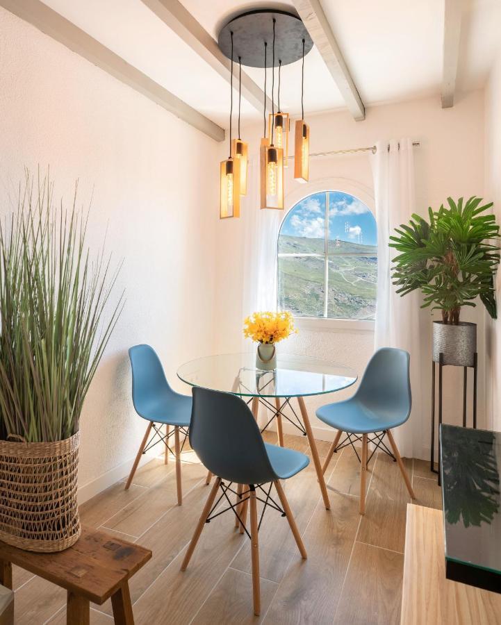 Beautifully Renovated 4 Bedroom Apt + Kid'S Room Σιέρρα Νεβάδα Εξωτερικό φωτογραφία
