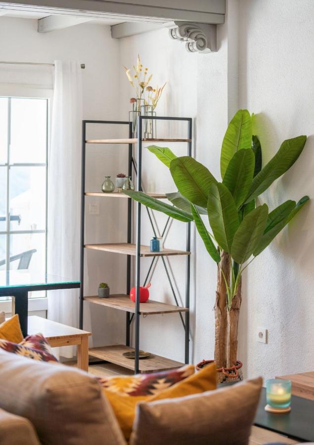Beautifully Renovated 4 Bedroom Apt + Kid'S Room Σιέρρα Νεβάδα Εξωτερικό φωτογραφία